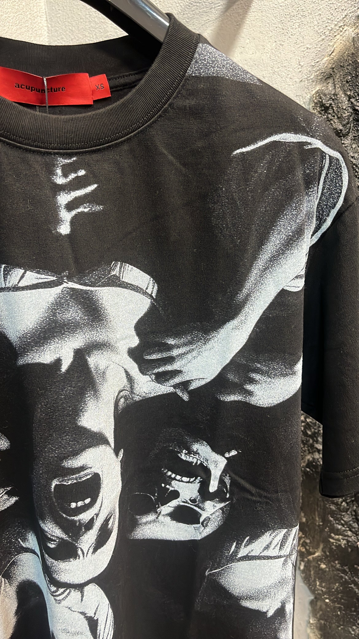 T-SHIRT ACUPUNCTURE