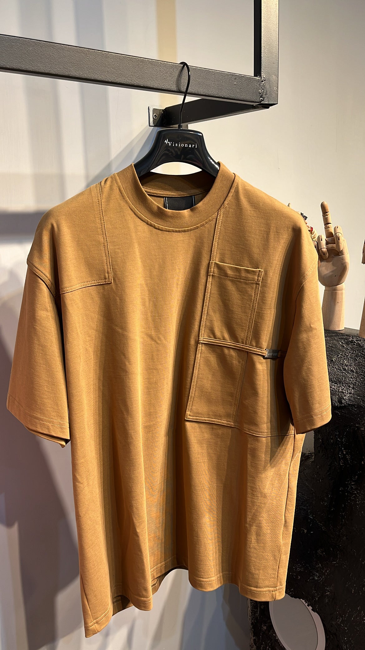 T-SHIRT DARK LABEL