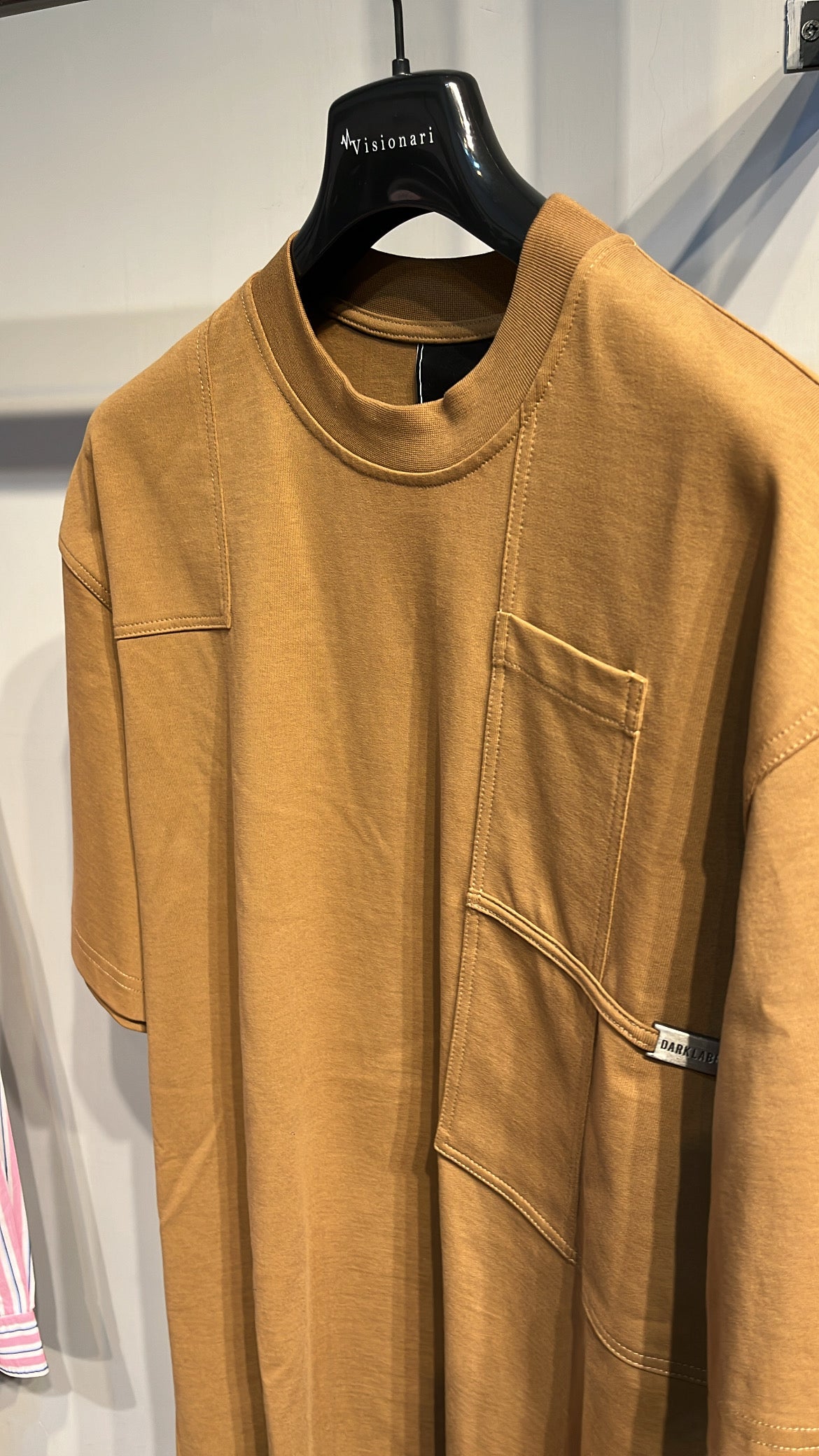 T-SHIRT DARK LABEL