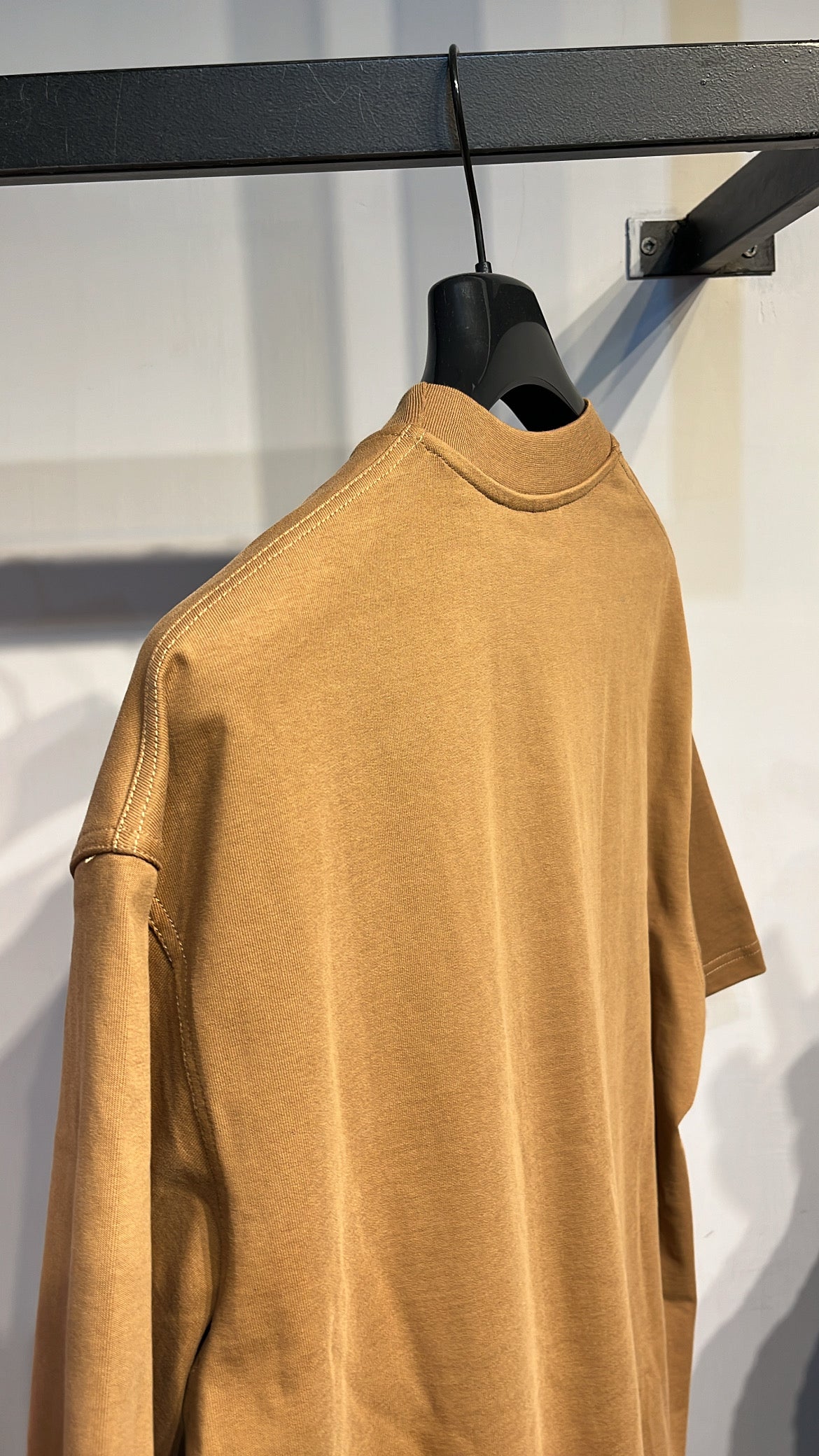 T-SHIRT DARK LABEL